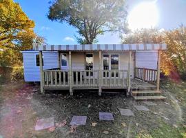 Mobil home 6 personnes, Amorosa0066, hotel a Litteau