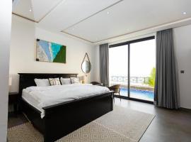 1125 Beach Villa, hotel di Oshien