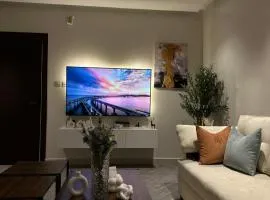 شقة Pax مخدومة فاخرة