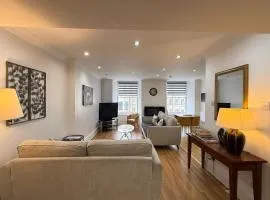 4 Royal Mile flat near Edinburgh Castle