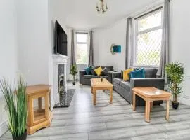 2 Bed House, Sleeps 5, Ideal for Contractors, St Helens, Long Term Stays Weekly & Monthly Offers