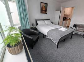 Lilac Studio - Self Contained One-Bed Studio Flat, hotel in Oxford