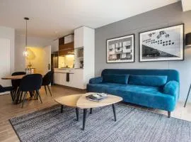 Luxury 2BR in Miraflores near Malecón with parking