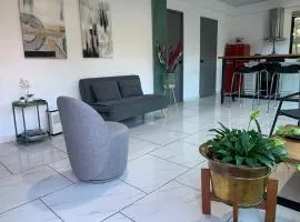 Acogedor apartamento con amplio patio - The Goat Spot - planta baja