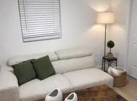 Fort Lauderdale Airport Pacifica Lake Bleu