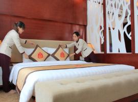 Happy Hotel, hotel v destinaci Kỳ Anh