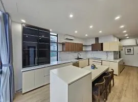 Lakenest Realty 2 Tây Hồ, Hà Nội