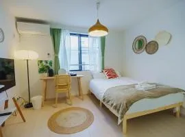 QH203 New Tokyo Apartment, Direct access to Ueno, Asakusa, Disneyland, Airport
