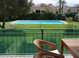 Cómodo apartamento en S'Agaró con terraza y piscina - ES-298-9