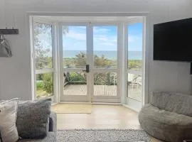 Seaglass House - Ocean Views