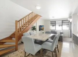 Modern Family Seaside Escape just a Stroll to the Water