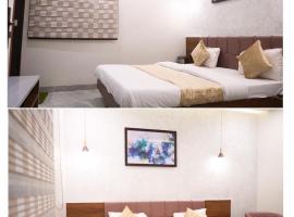 Hotel abhilasha inn, khách sạn ở Pachmarhī