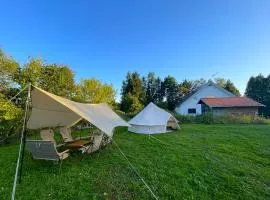 完全貸切コテージとカジュアルグランピング 5-9月 バーベキュー 露天風呂 映画 お子様から祖父母まで