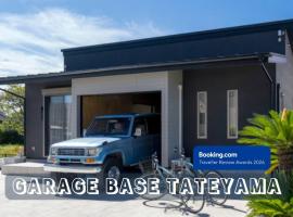 Garage Base TATEYAMA, Hotel in Tateyama