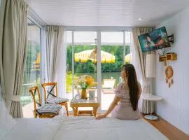 Erawan Mountain Beach & Maya Erawan & Goodview Erawan