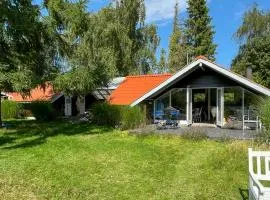 Kalmar House By Forest And Beach In Lolland