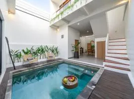 Kutesa Villa - Cozy Villa with Dreamy Swim Spot