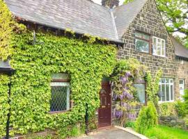 Beautiful Yorkshire House in Leeds, hotelli kohteessa Horsforth