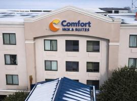 Comfort Inn & Suites Meriden East, hotell sihtkohas Meriden