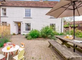 2 Bed in Horsted Keynes 60405