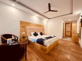 Hotel the Manali Castle Near Mall Road