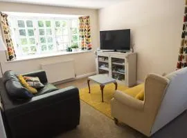 Cosy Rural Retreat Perfect for Families and Pets