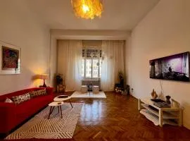 Breathtaking City Centre Views - Bright & Spacious 2BR
