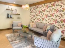 Costabella Tropical Beach Hotel