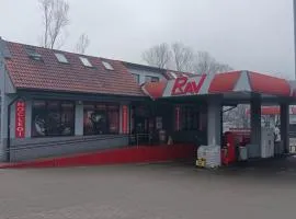 Hostel RAV