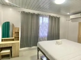FERMS Residence A-Spacious Apartment with fast WIFI