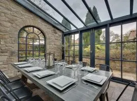 6 Bed in Richmond oc-g0178