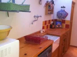 French Cottage in the heart of history