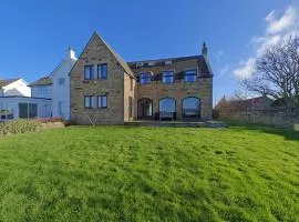 3 Bed in Holy Island oc-b35165