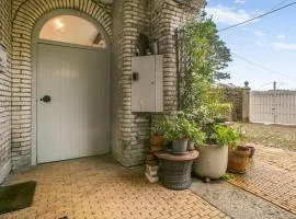 1 Bed in Fowey oc-t36056