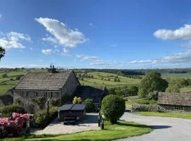 4 Bed in Norwood oc-b35549