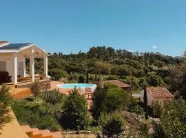 Monte da Serra de Baixo By CABRA