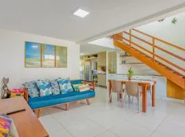 IT129 Nice 4-Suite Apt - Beachfront, Itacimirim