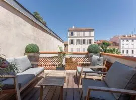 Notre Dame - Terrace, AC, 3mn from Palais & Beach, modern