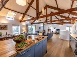 5 Bed in Appledore 73612