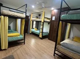 Backpackers Hostel - John's