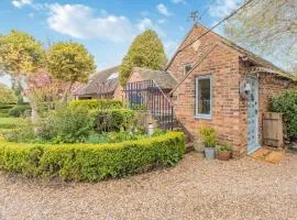 2 Bed in Neen Sollars CC090