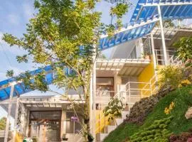 Villa de Maria Suites