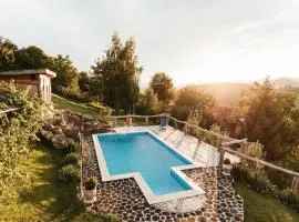 Luxury Rustic Farmhouse Apartment with Pool&Sauna