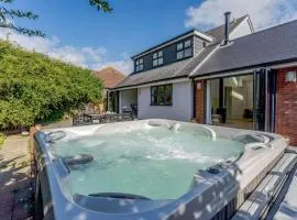 5 Bed in Yarmouth oc-85286