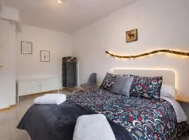 Treparriscos Home l Cine en casa l WIFI l Vistas