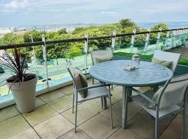 Quayside Apartment - Large and Spacious Duplex