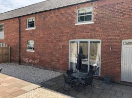 The Barn, Wolds Way Holiday Cottages, 2 bed ground floor, Hotel in Cottingham