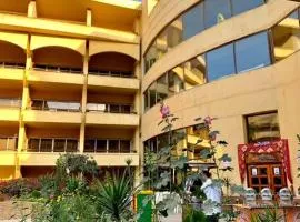 阿馬蘭特金字塔酒店