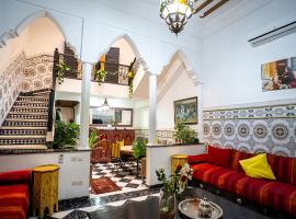 Riad Lalla Aicha -Piscine, 3 suites climatisées & terrasse, hotell sihtkohas Marrakech