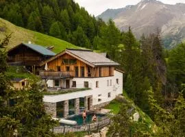 Leni Mountain Chalet
